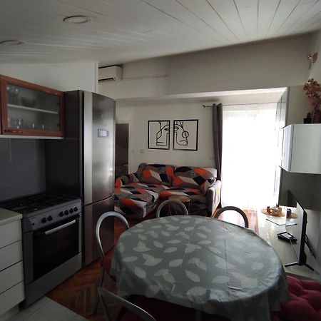 Apartmani Lidija Lopar Buitenkant foto