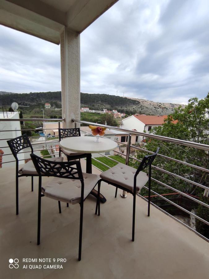 Apartmani Lidija Lopar Buitenkant foto